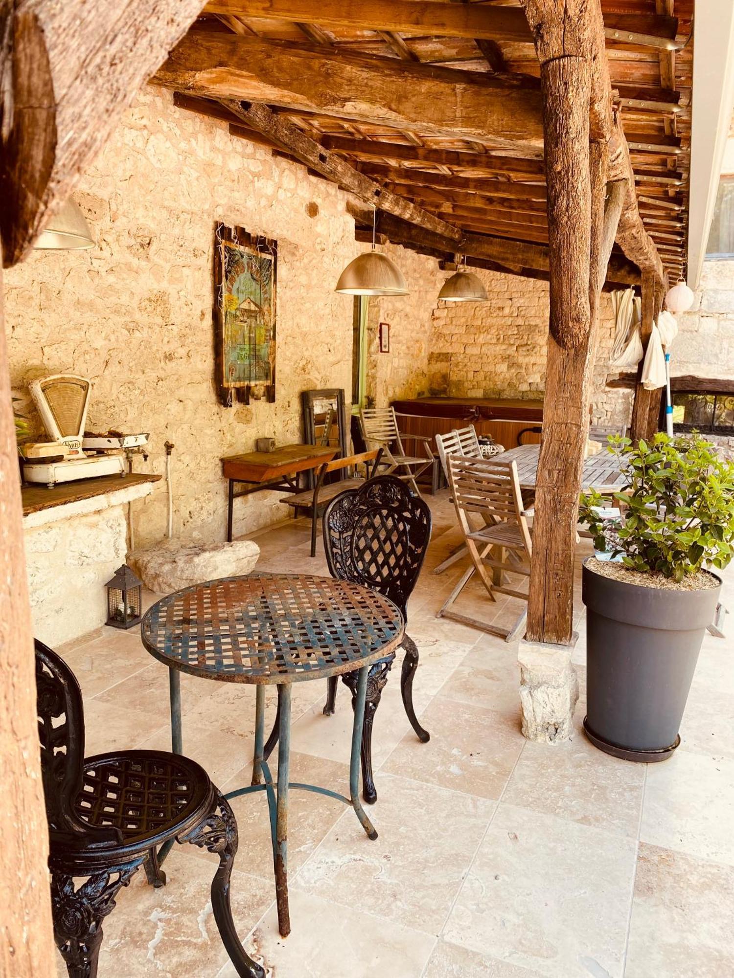 Le Mas Des Papillons Fargues  Exterior foto