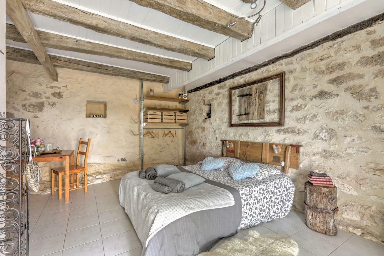 Le Mas Des Papillons Fargues  Exterior foto